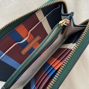 Tory Burch wallet